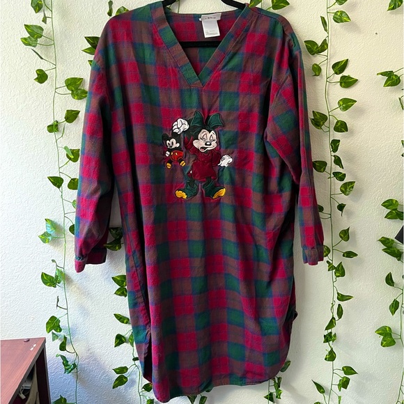 Disney Other - Disney world vintage Pajama nightgown